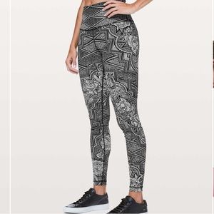 Lululemon Wunder Under Hi-Rise Tight *28" size 6